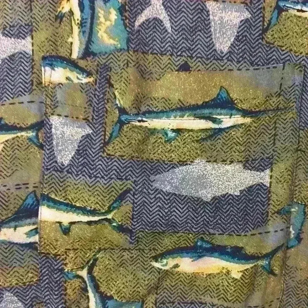 Town Craft Marlin Button Up Shirt (XL) - Picture 4 of 5